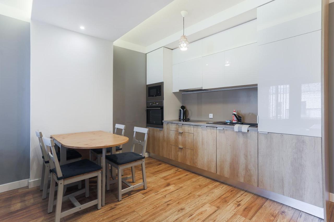 3-Rooms Apartment With Balcony By The Oldtown Γκντανσκ Εξωτερικό φωτογραφία